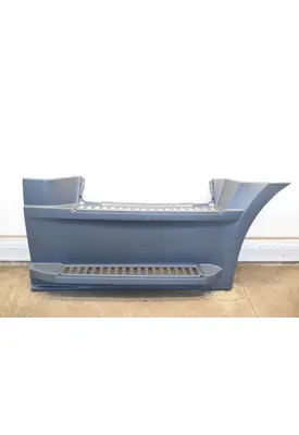 FREIGHTLINER Cascadia Side Fairing