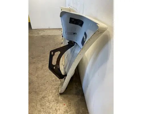 FREIGHTLINER Cascadia Side Fairing