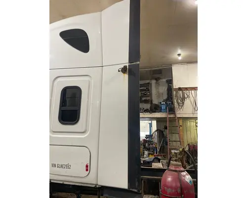 FREIGHTLINER Cascadia Sleeper Fairing