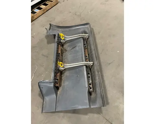 FREIGHTLINER Cascadia Sleeper Fairing