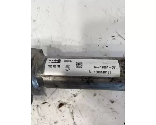 FREIGHTLINER Cascadia Steering Gear  Rack