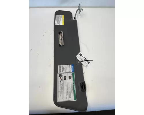 FREIGHTLINER Cascadia Sun Visor (External)