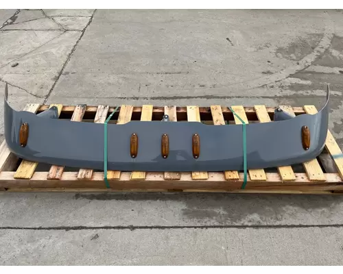 FREIGHTLINER Cascadia Sun Visor (External)