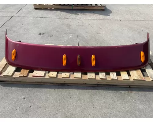 FREIGHTLINER Cascadia Sun Visor (External)