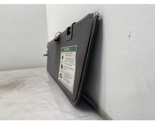FREIGHTLINER Cascadia Sun Visor (External)