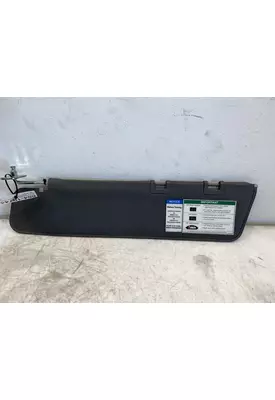FREIGHTLINER Cascadia Sun Visor (External)