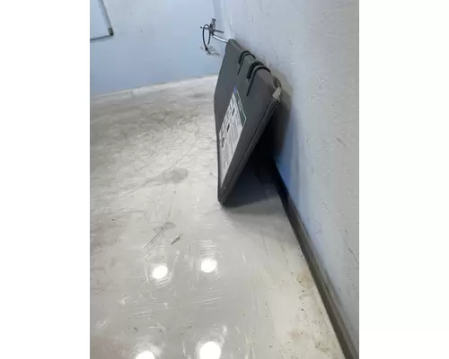 FREIGHTLINER Cascadia Sun Visor (External)