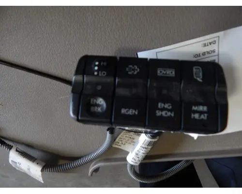 FREIGHTLINER Cascadia Switch Panels 124