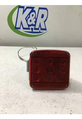 FREIGHTLINER Cascadia Tail Lamp