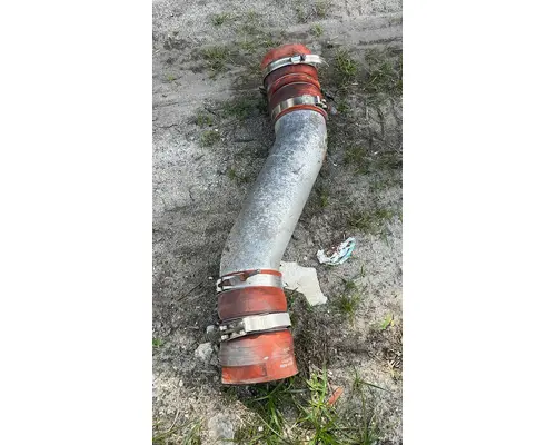 FREIGHTLINER Cascadia Tail Pipe