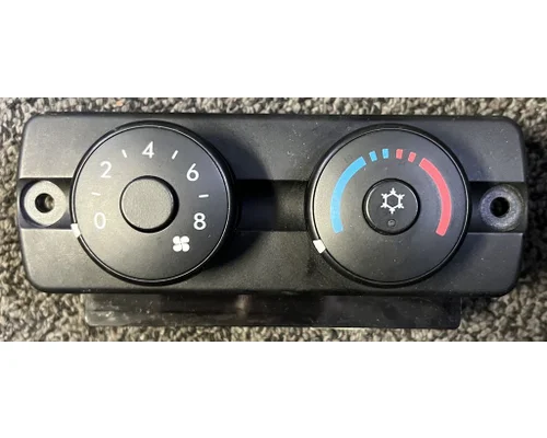 FREIGHTLINER Cascadia Temperature Control