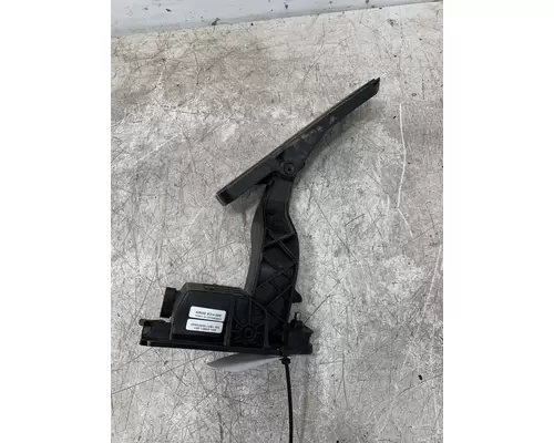 FREIGHTLINER Cascadia Throttle Body Assembly