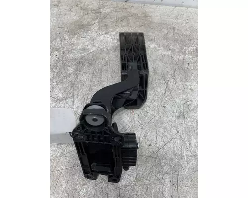 FREIGHTLINER Cascadia Throttle Body Assembly