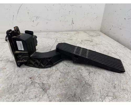 FREIGHTLINER Cascadia Throttle Body Assembly