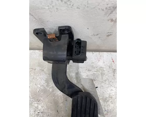 FREIGHTLINER Cascadia Throttle Body Assembly
