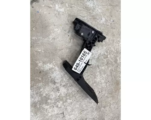 FREIGHTLINER Cascadia Throttle Body Assembly