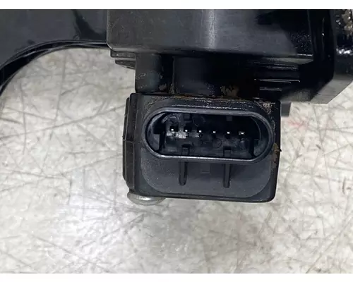 FREIGHTLINER Cascadia Throttle Body Assembly
