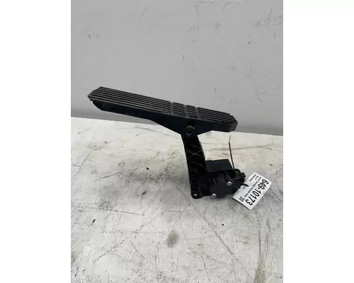 FREIGHTLINER Cascadia Throttle Body Assembly
