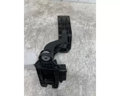 FREIGHTLINER Cascadia Throttle Pedal