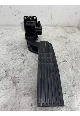 FREIGHTLINER Cascadia Throttle Pedal