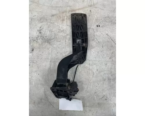 FREIGHTLINER Cascadia Throttle Pedal