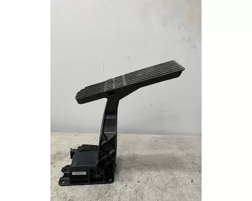 FREIGHTLINER Cascadia Throttle Pedal