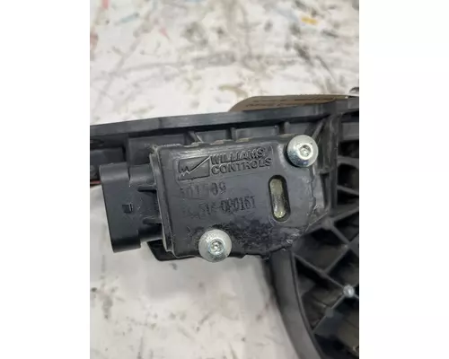 FREIGHTLINER Cascadia Throttle Pedal