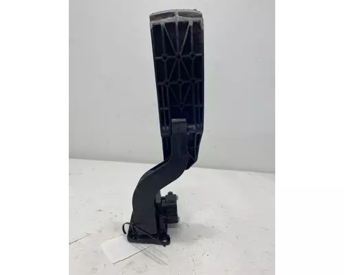 FREIGHTLINER Cascadia Throttle Pedal