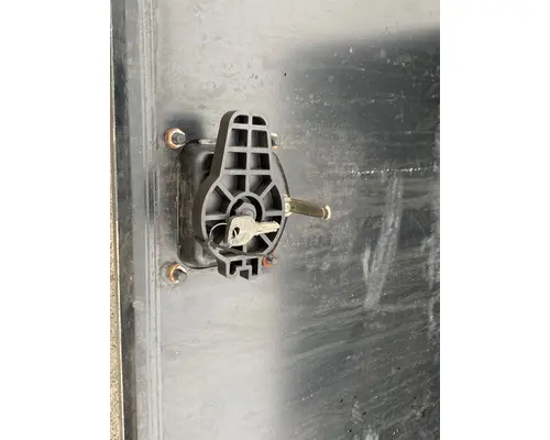 FREIGHTLINER Cascadia Tool Box