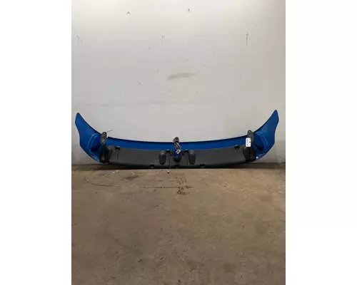 FREIGHTLINER Cascadia Visor