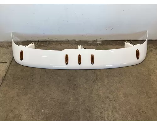 FREIGHTLINER Cascadia Visor