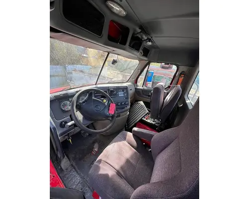 FREIGHTLINER Cascadia Wheel