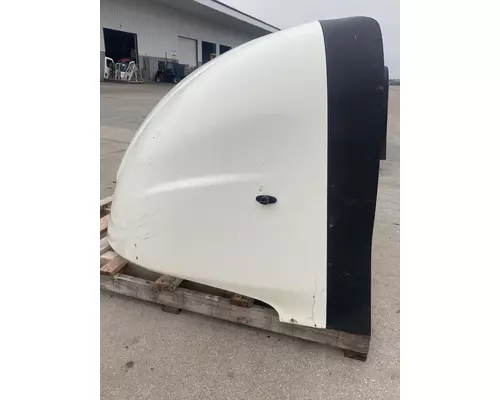 FREIGHTLINER Cascadia Wind Deflector