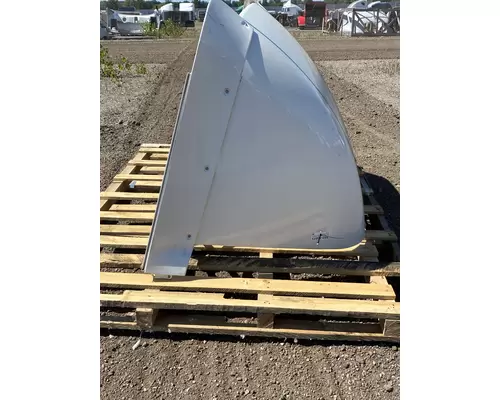 FREIGHTLINER Cascadia Wind Deflector