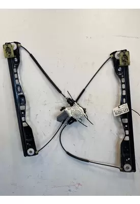 FREIGHTLINER Cascadia Window Regulator