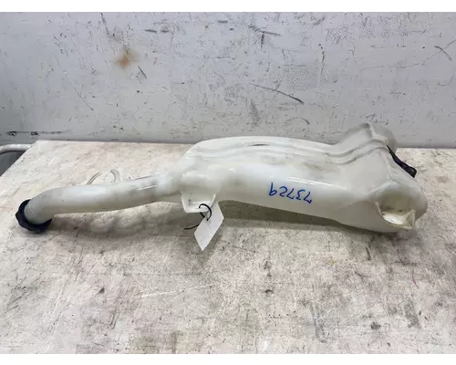 FREIGHTLINER Cascadia Windshield Washer Reservoir