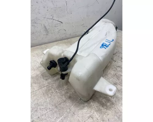 FREIGHTLINER Cascadia Windshield Washer Reservoir