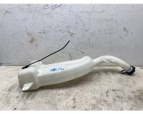 FREIGHTLINER Cascadia Windshield Washer Reservoir