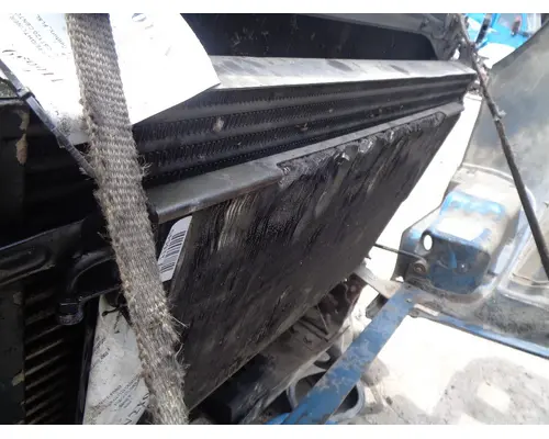 FREIGHTLINER Century_40608 AC Condenser