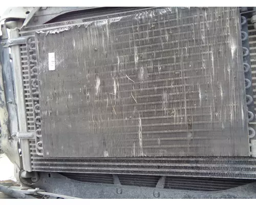 FREIGHTLINER Century_40613 AC Condenser