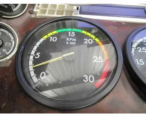 FREIGHTLINER Century_A22-59204-001 Tachometer