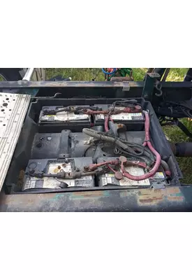 FREIGHTLINER Century Class 120 Battery Box