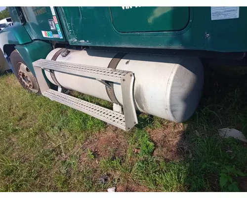 FREIGHTLINER Century Class 120 Fuel Tank