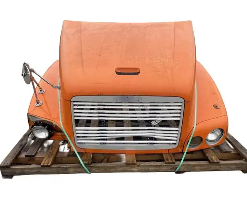 FREIGHTLINER Century Class 120 Hood