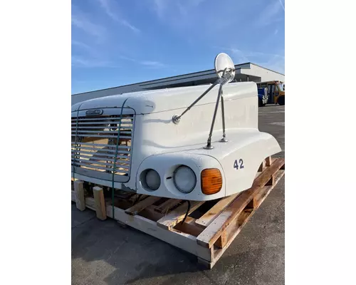 FREIGHTLINER Century Class 120 Hood