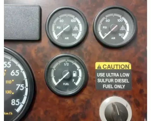 FREIGHTLINER Century Class 120 Instrument Cluster
