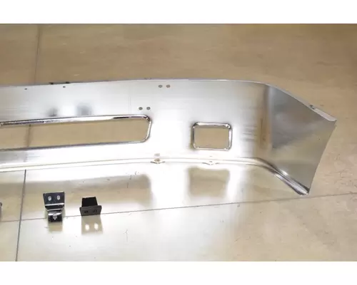 FREIGHTLINER Century Class Bumper Assembly, Front