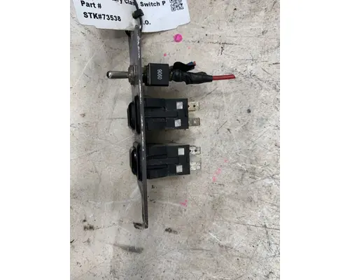 FREIGHTLINER Century Class Dash  Console Switch