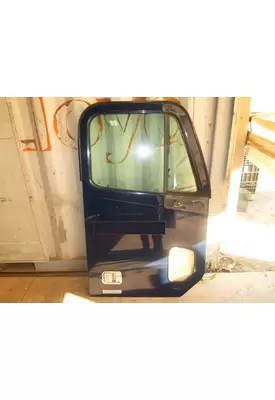 FREIGHTLINER Century Class Door