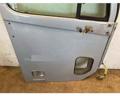 FREIGHTLINER Century Class Door